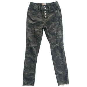 Girls Distressed Camo Skinny Leg Jeans SZ 8